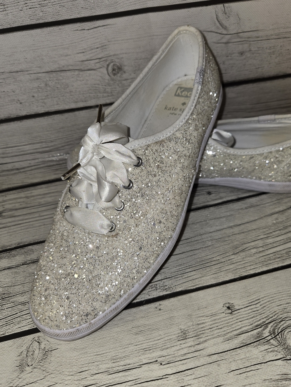 Keds x Kate Spade Glitter Sneakers Size 8 White Sparkle Ribbon Lace Bridal Casua